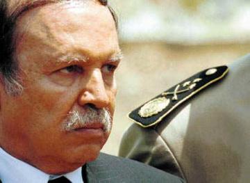 Affaire Nezzar: bouc-émissaire de Bouteflika