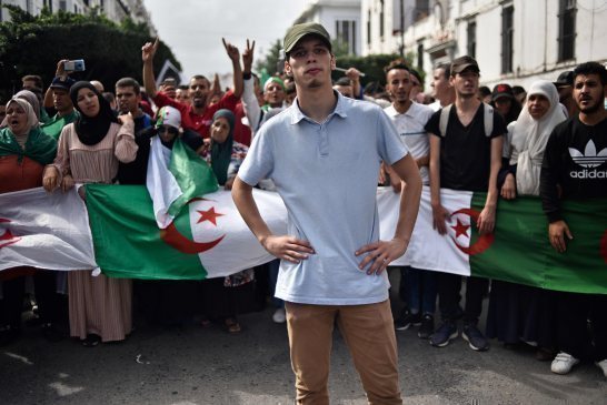 Faisant fi de la position du Hirak : le pouvoir maintient sa logique de passage en force