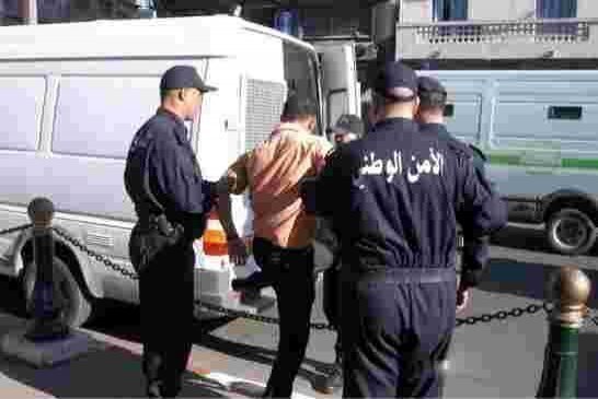 قوة القمع و البطش تجهض مسيرة الطلبة واعتقال العشرات