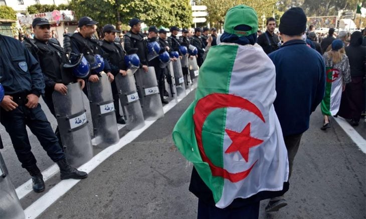 لمحة عن إضراب طلبة الطب المسكوت عنه في الجزائر