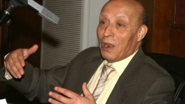 فضيحة من العيار الثقيل ولد خليفة يعترف ضمنيا بالكيان الصهيوني