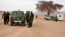 الجزائر ترصد مكالمات ورسائل مشفرة وتحبط لقاء لقيادات إرهابية على الحدود مع تونس