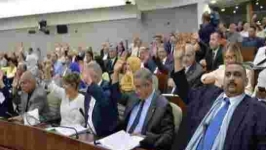 Les députés du RND et du FLN ne veulent pas d’une académie Amazighe