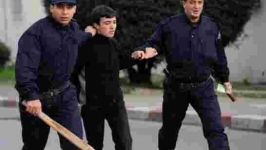 Plusieurs syndicats rejettent la présidentielle et appellent à une journée de protestation le 29 oct